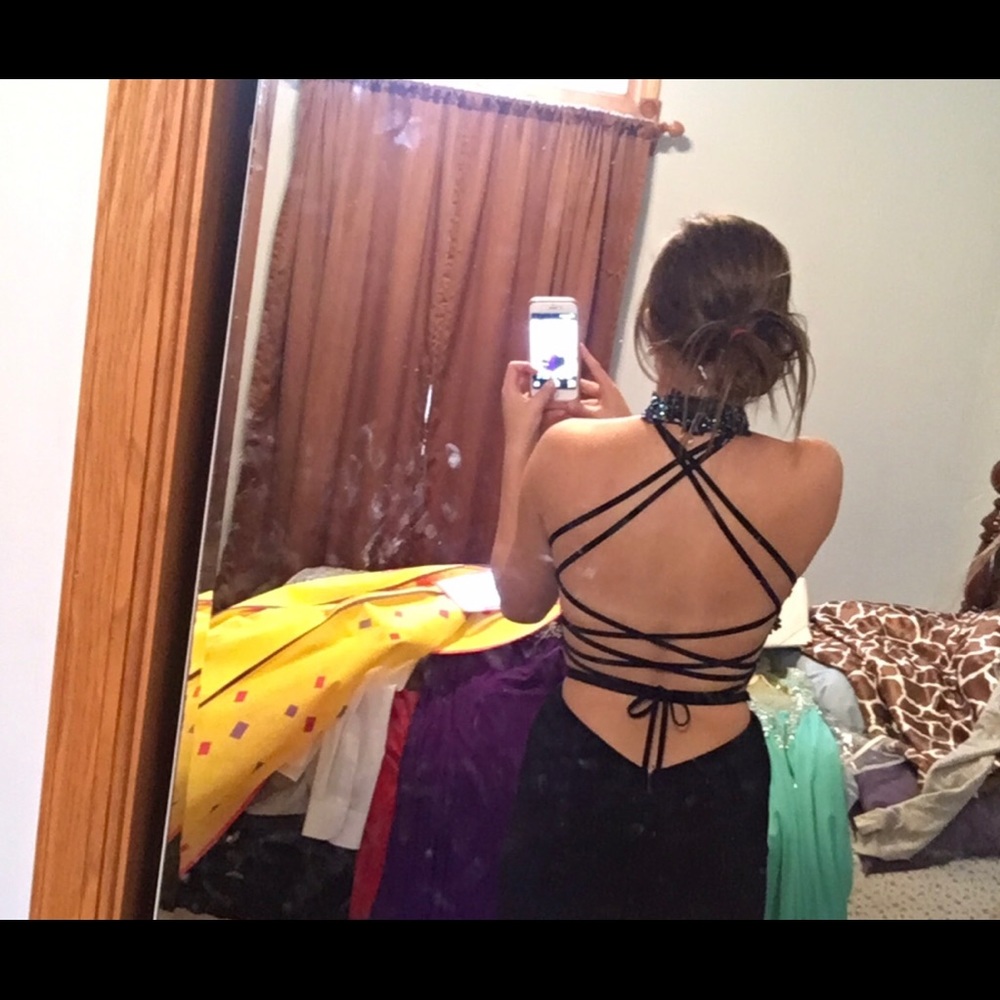 Prom Dress - Picture 4 of 5